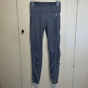 Gymshark heathered gray leggings with side pockets sz small
